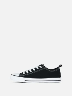 Baskets Basses Classiques En Toile