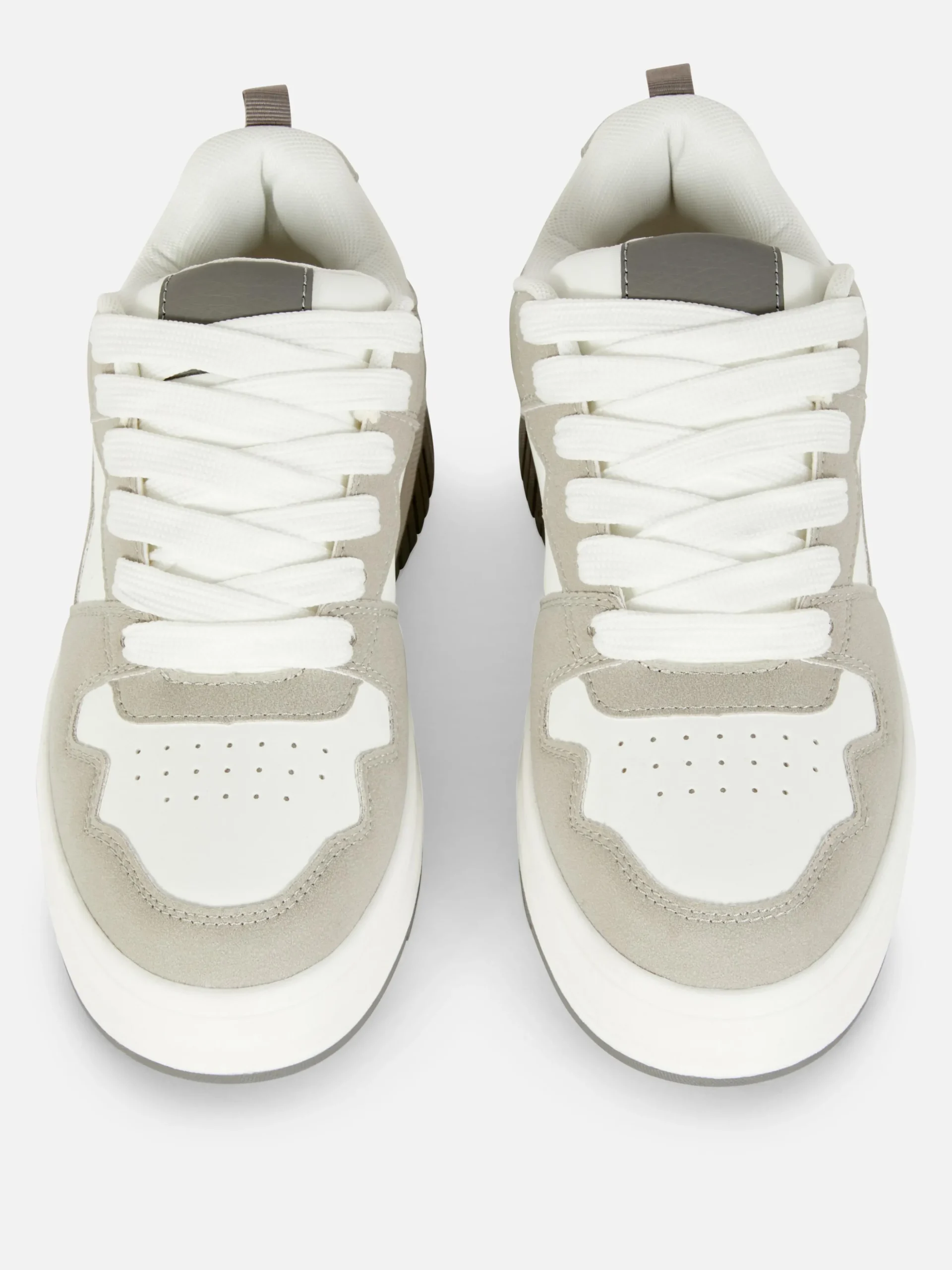 Baskets Basses Style Skater