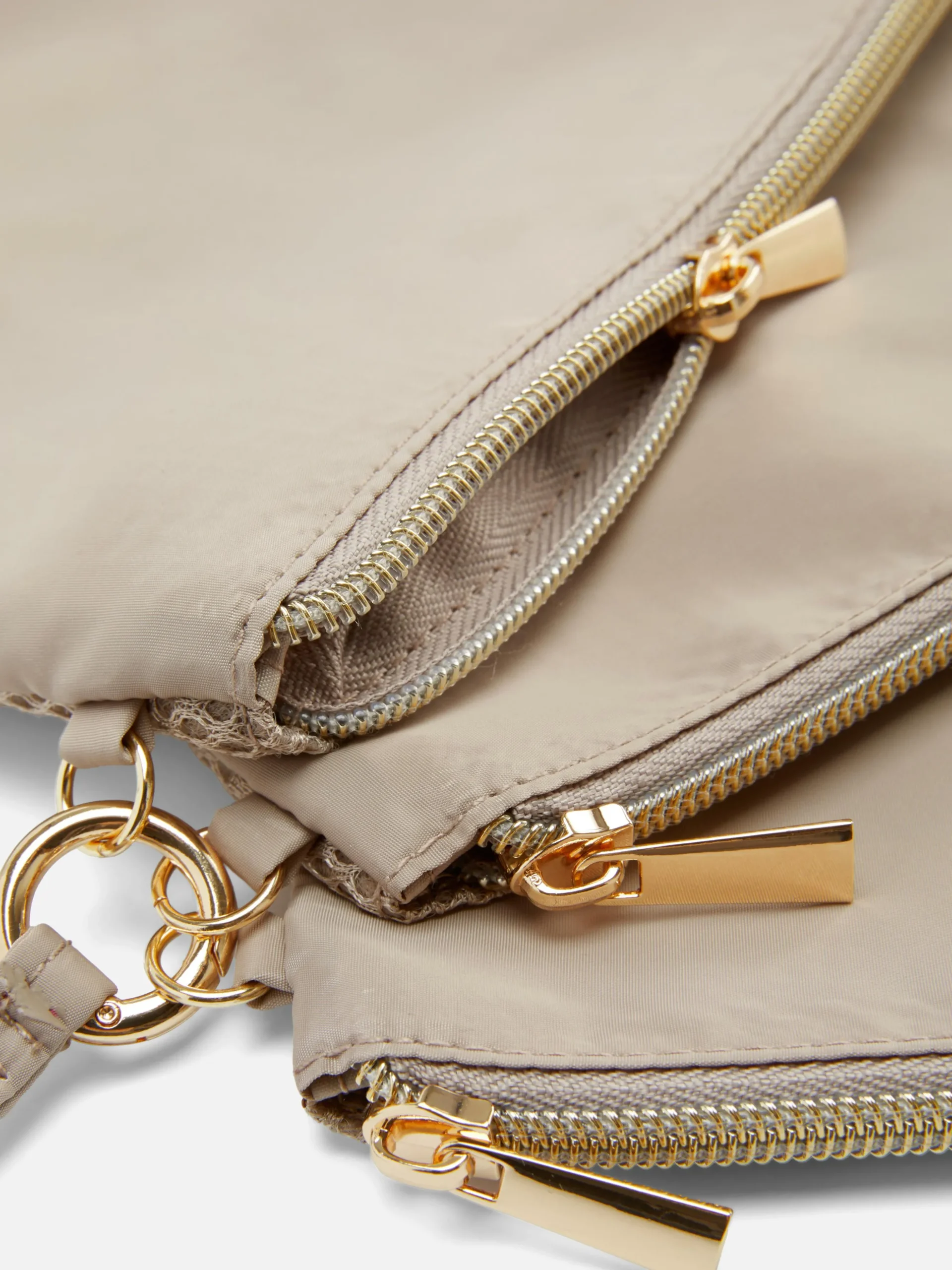 Lot De 3 Pochettes En Maille