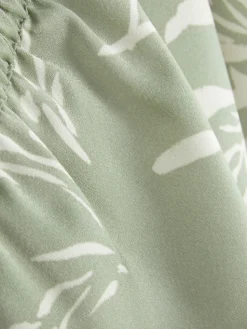 Short De Pyjama En Satin à Motif Feuilles