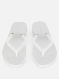 Tongs Plates Essential