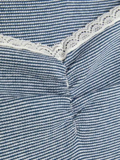 T-shirt à Rayures Et à Finitions En Dentelle